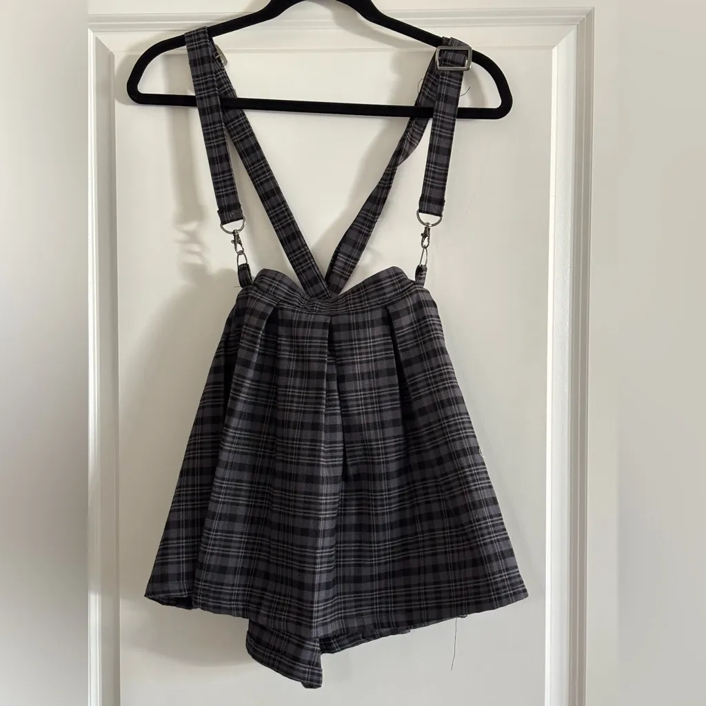 Hot Topic Y2K Baddie Black & Grey Plaid Suspender Skirt - Image 3