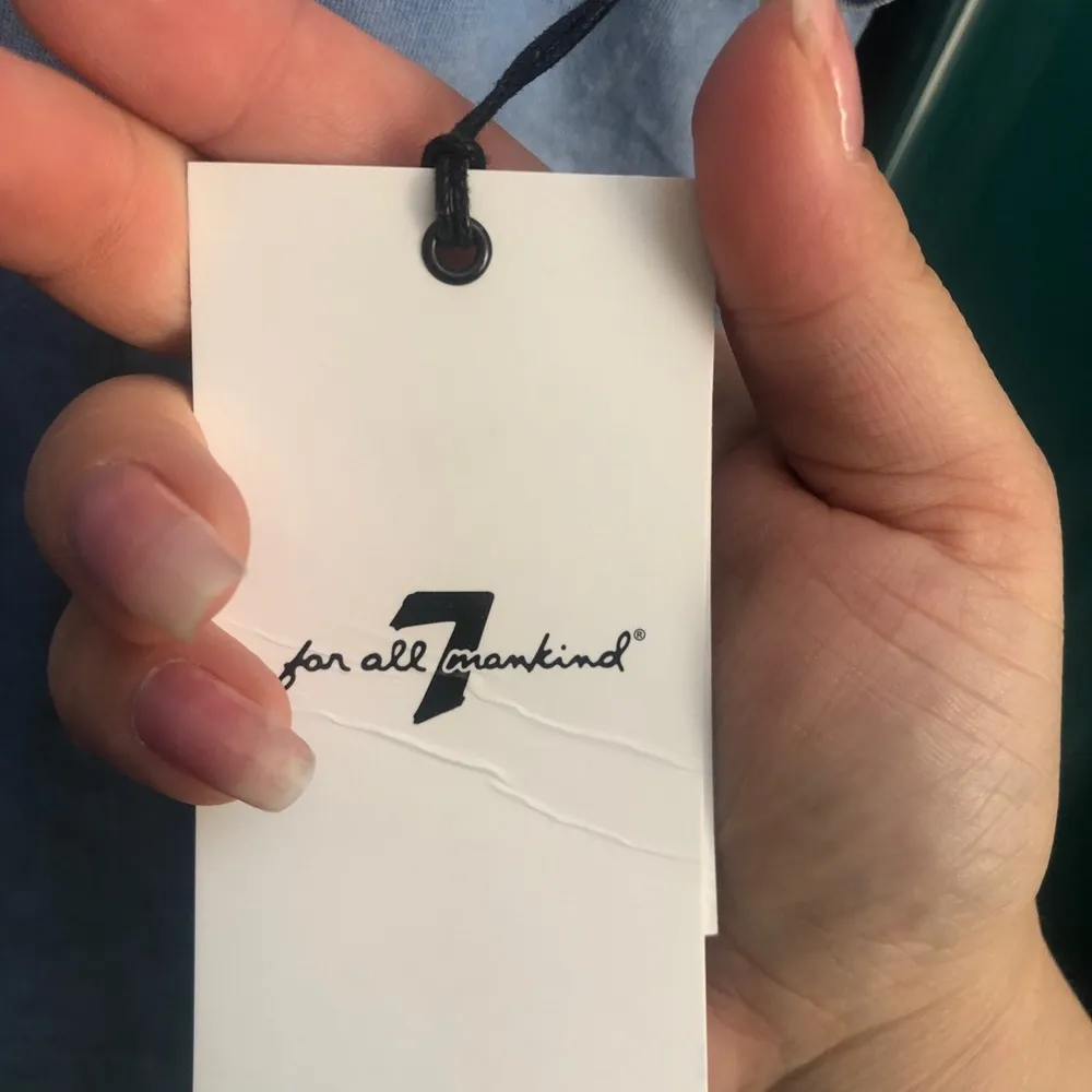 NWT 7 FOR ALL MANKIND DISTRESSED OVERSIZED TEE - Image 7