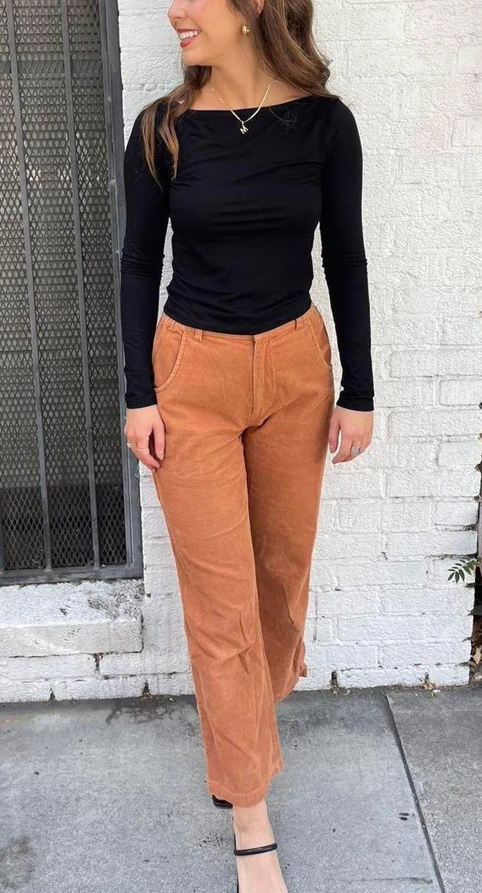 Brown corduroy high waist flare pants / fit Like a small - Image 4
