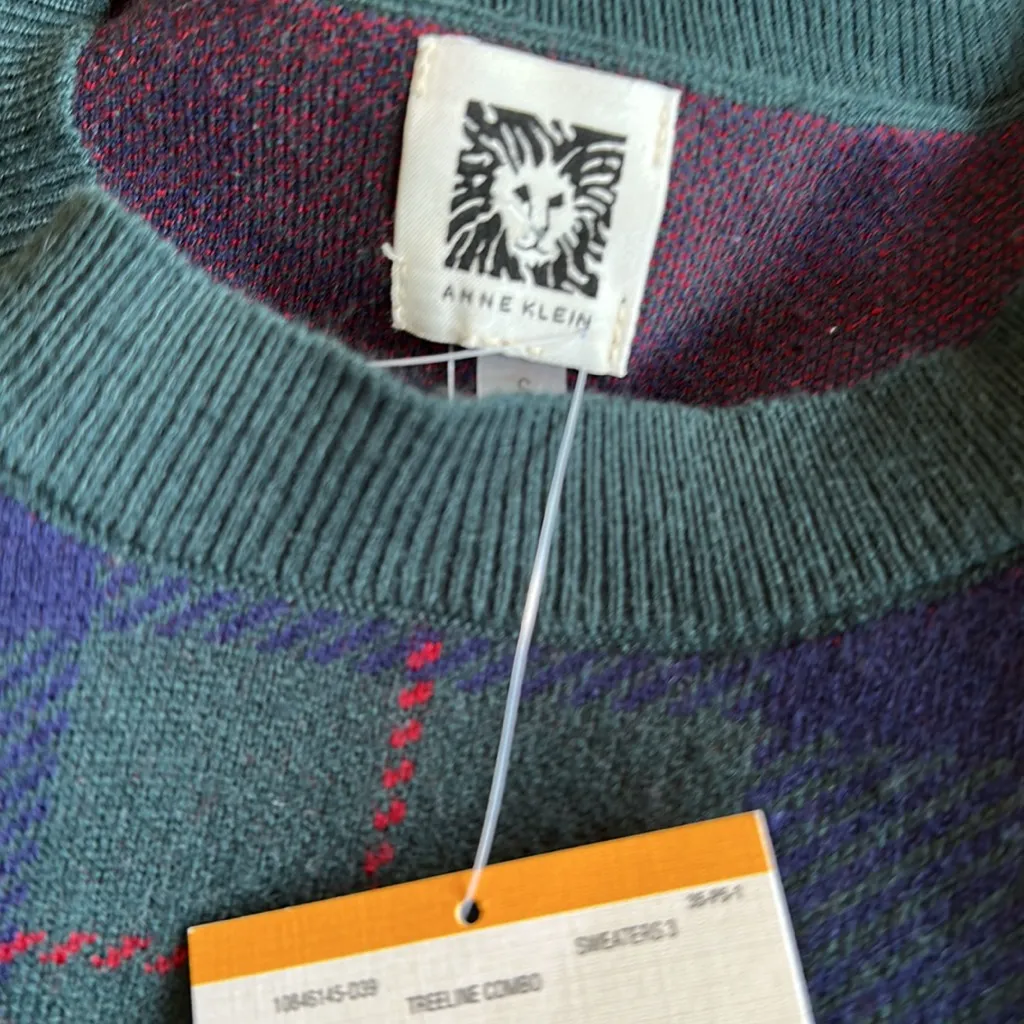 NWT ANNE KLEIN GREEN PLAID BUTTON DOWN INSERT SHIRT SWEATER GREEN SMALL - Image 9