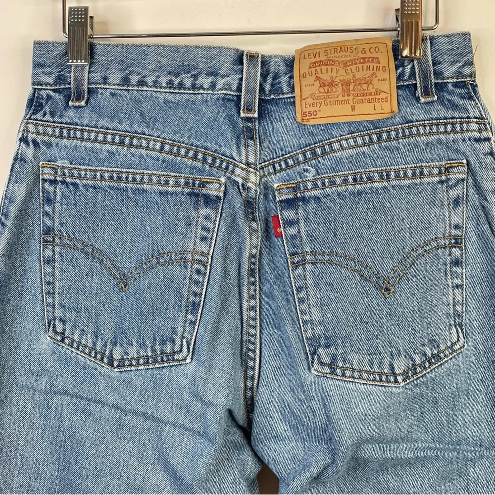 Vintage Levis 550 Relaxed Tapered Jeans Y2K High Waist women 10 28 long tall - Image 6