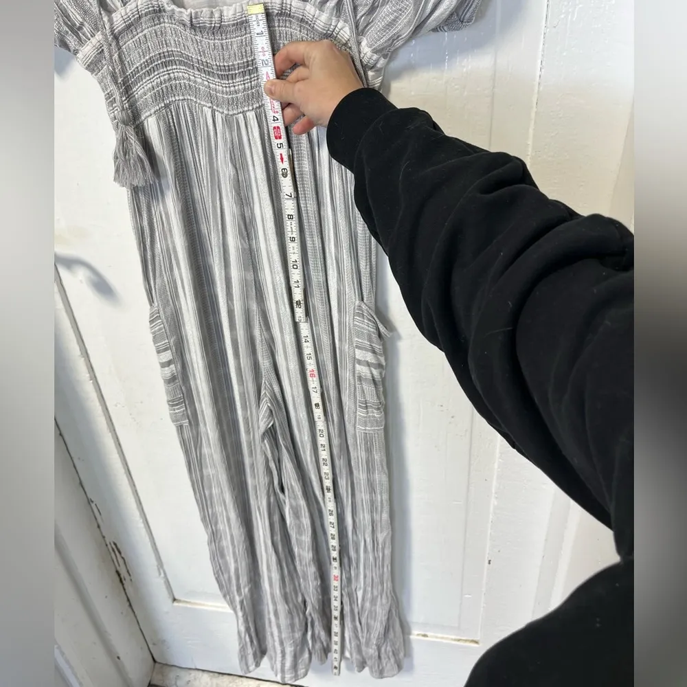 L Space Wide Leg Grey Striped Viscose jumpsuit size medium - Image 9