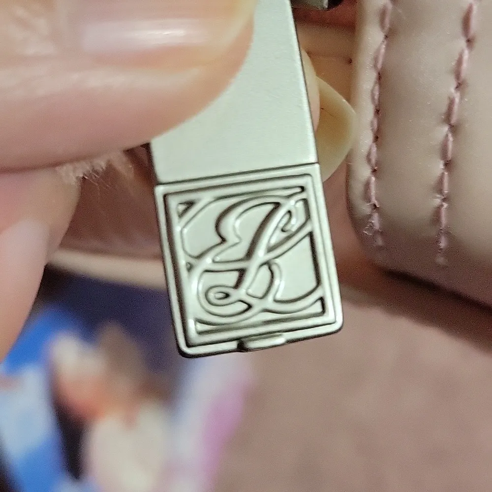 Estee Lauder Makeup Bag - Image 3