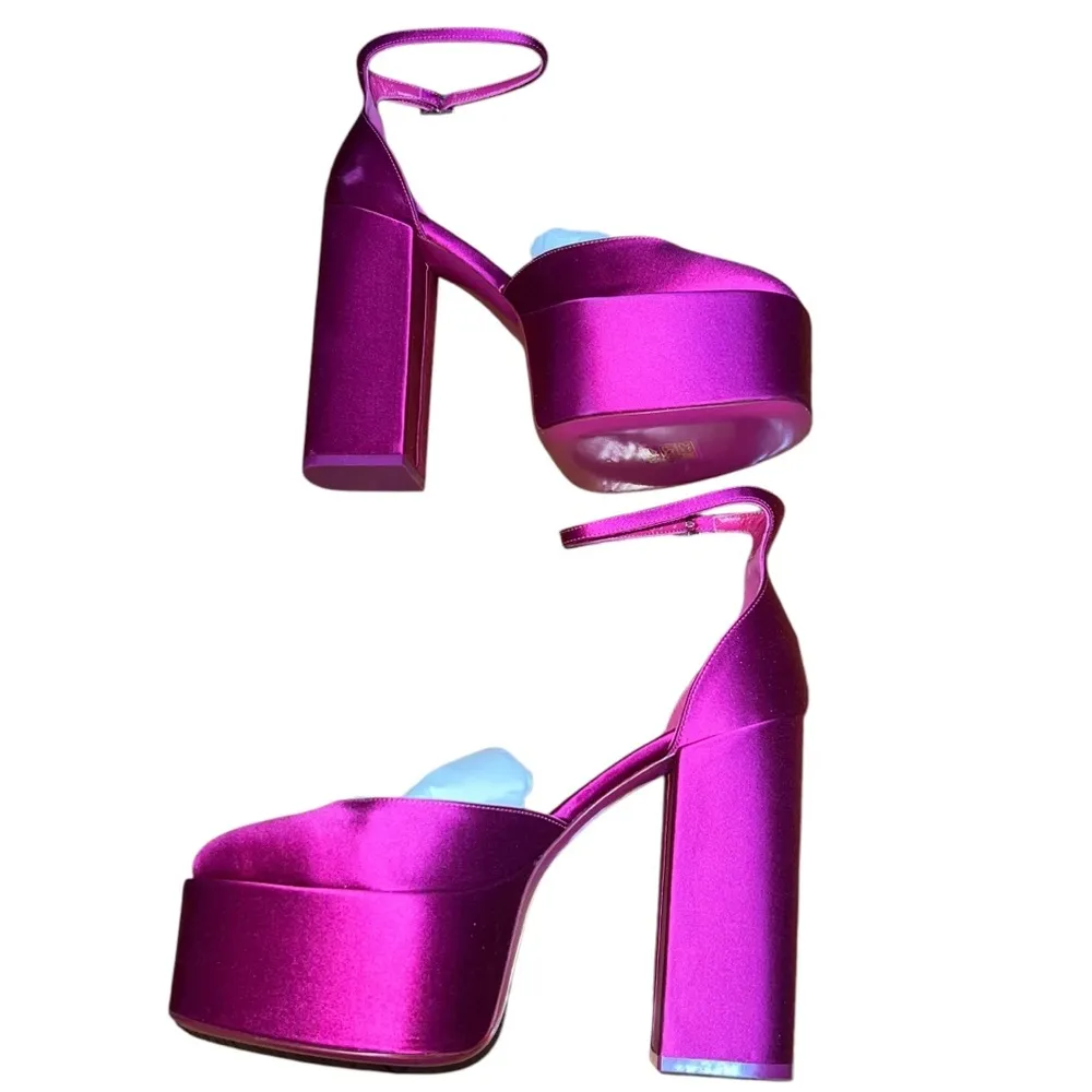 NEW NIB Paris Texas Dalilah Satin Platform Pumps In Fuchsia - Image 5