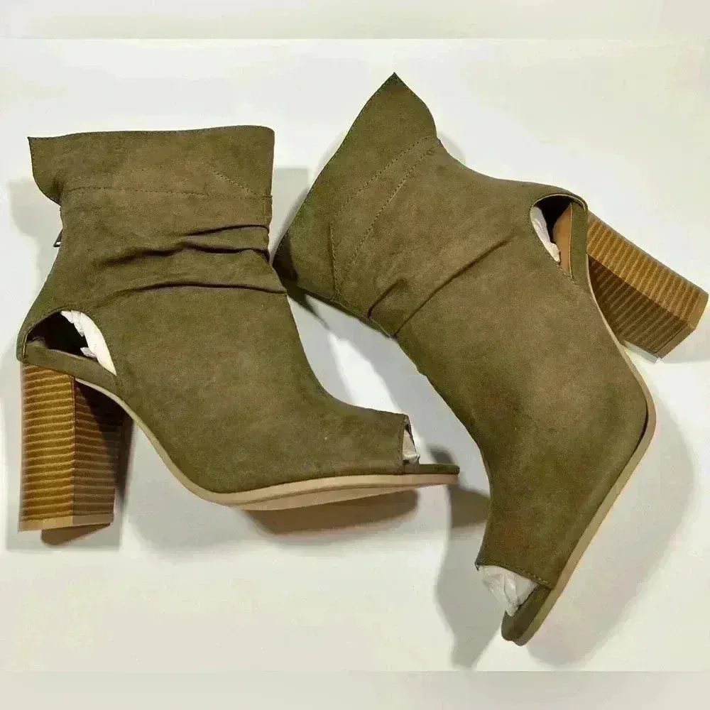 NIB!Qupid-Suede Khaki/Army Green Suede Back Zipper Peak a Boo Toe & Sides SZ 9 - Image 2