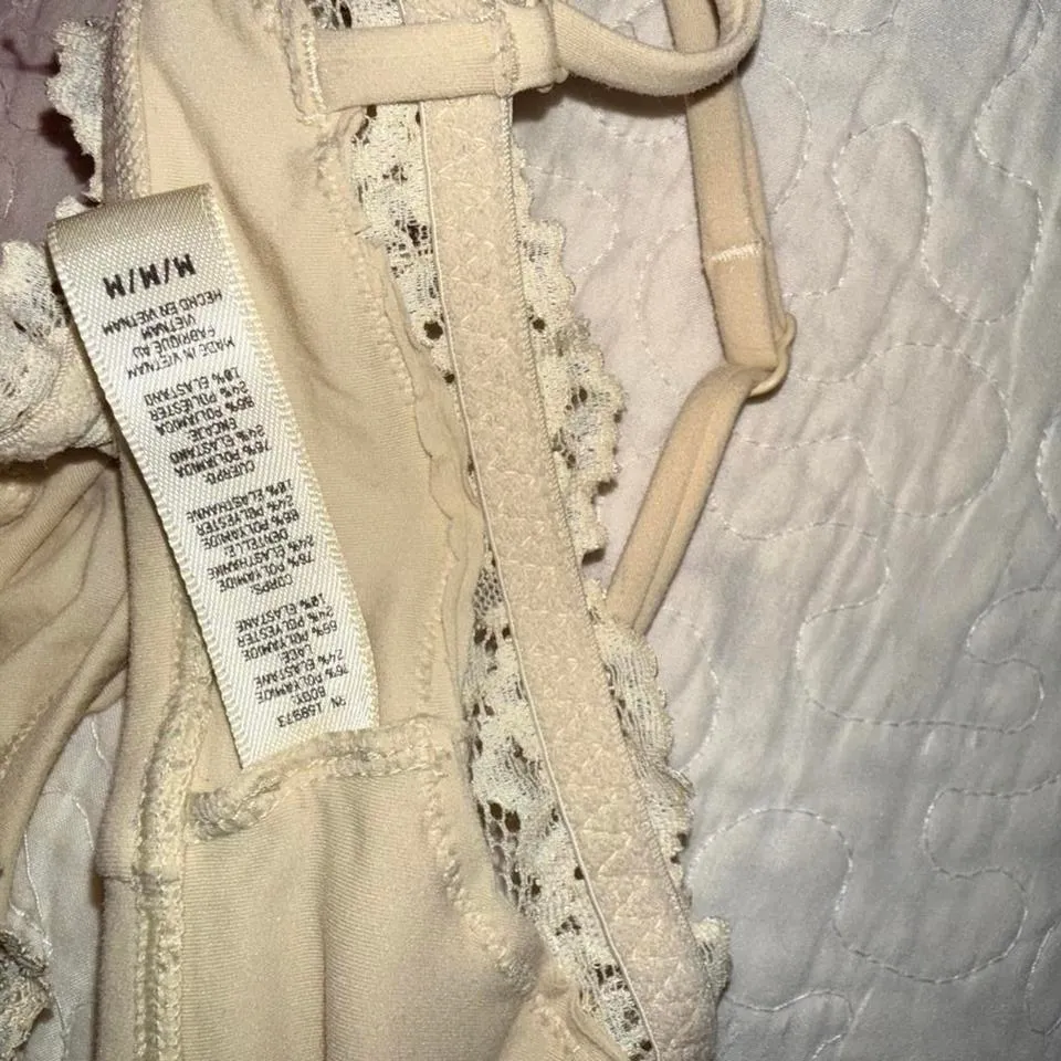 Skims Lace Fits Everybody Scoop Bralette Size Medium NWOT Yellow - Image 3