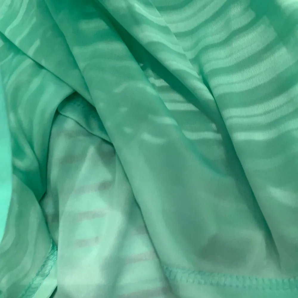 Verty Mint green skirt set - Image 4