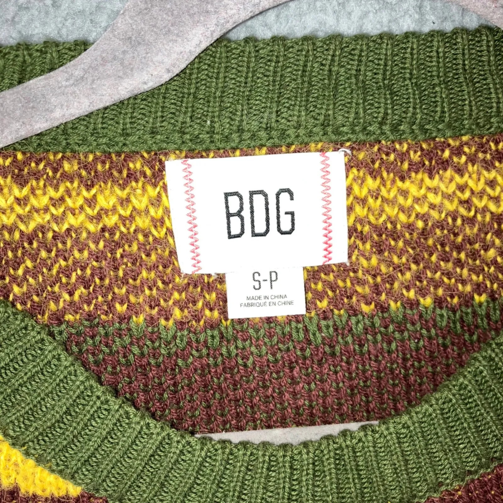 BDG Urban Outfitters Oversized Sweater Women Small Cropped Abstract Floral Daisy - Image 7