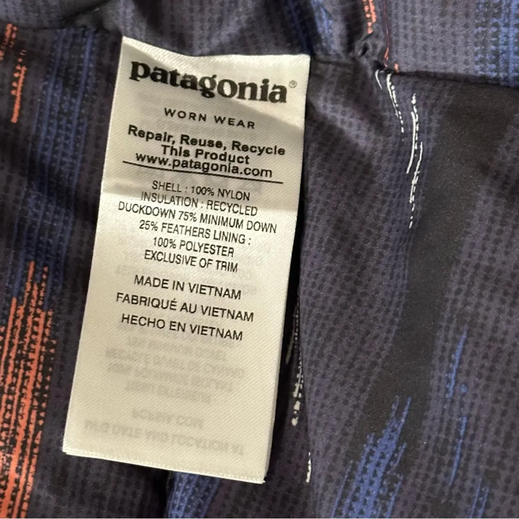 Patagonia Women’s Size S Navy Blue Orange Bivy Hooded Down Vest - Image 9