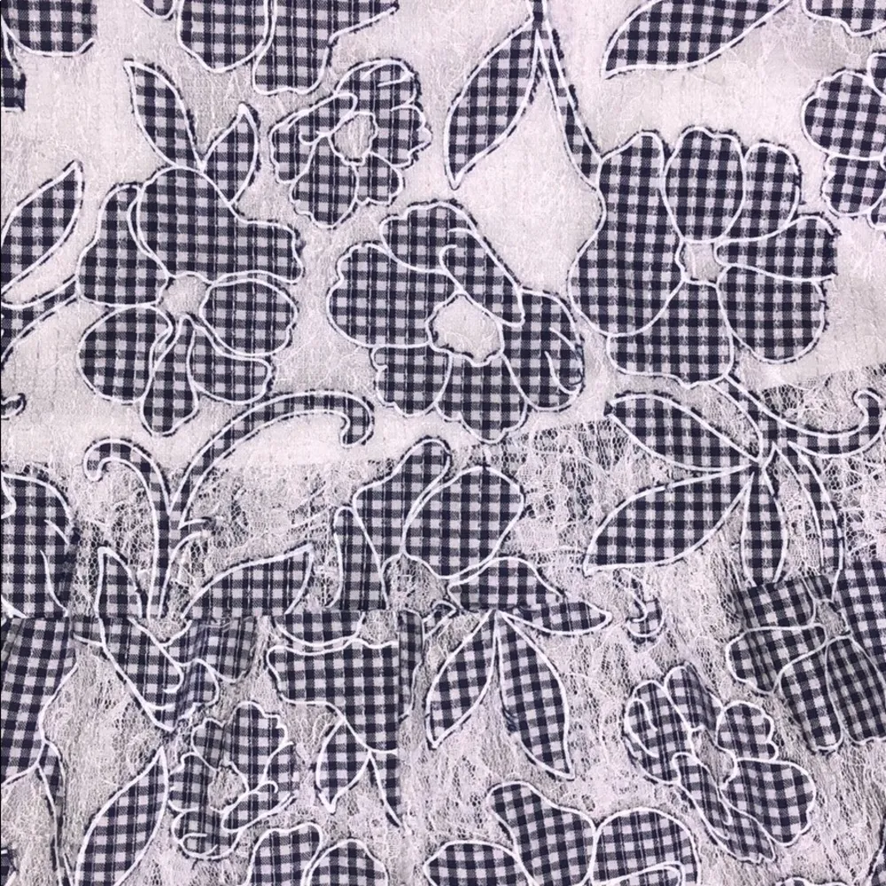 J.O.A. Los Angeles NWT Size XS Blue & White Gingham Floral Lace Tank Top Blouse - Image 6