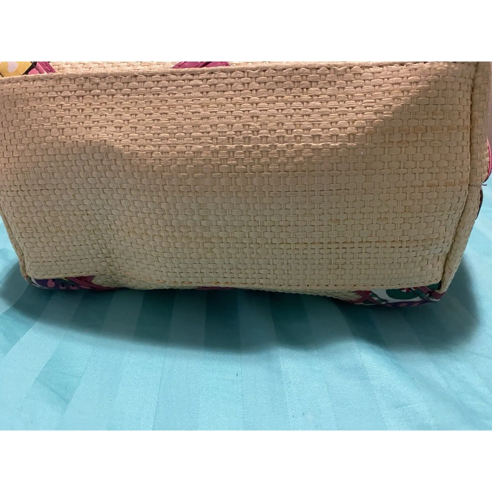 Viva La Vera Bradley Hand Bag Tote Bamboo Handle Pink Cream straw - Image 4