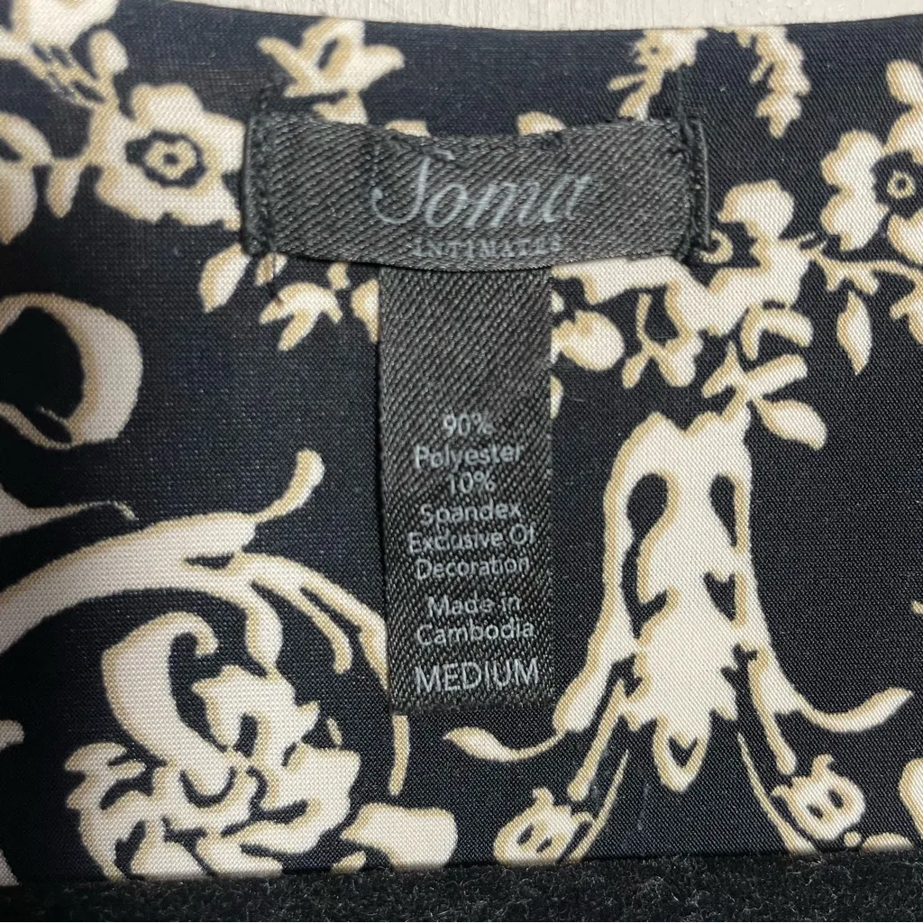 Soma Intimates top 3/4 sleeves size medium - Image 5