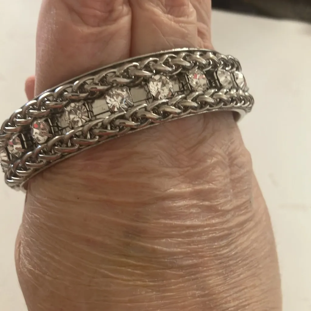 Ornate bangle bracelet - Image 3