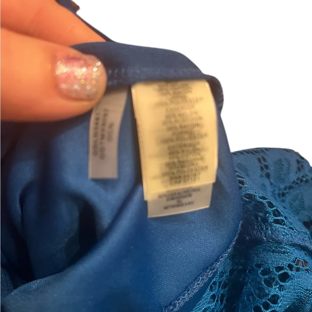 Guess Royal blue Lace Dress BNWT - Image 10