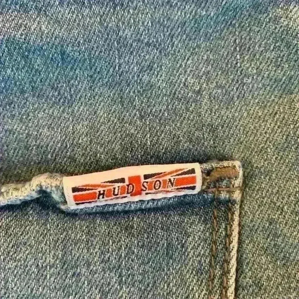 Hudson Kass high rise distressed straight leg jean - Image 9