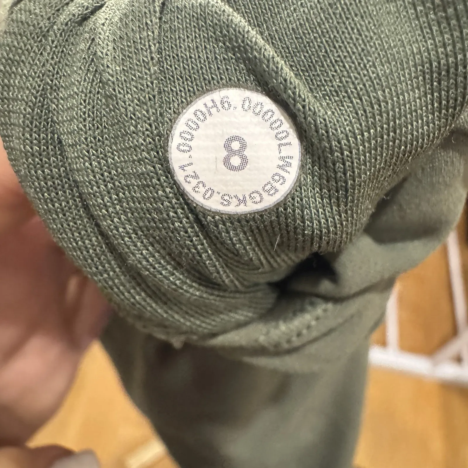 Lululemon Crop Women's 8 Grey Sage Get Centered Leggings Gym Yoga 21" Inseam Green - Image 6