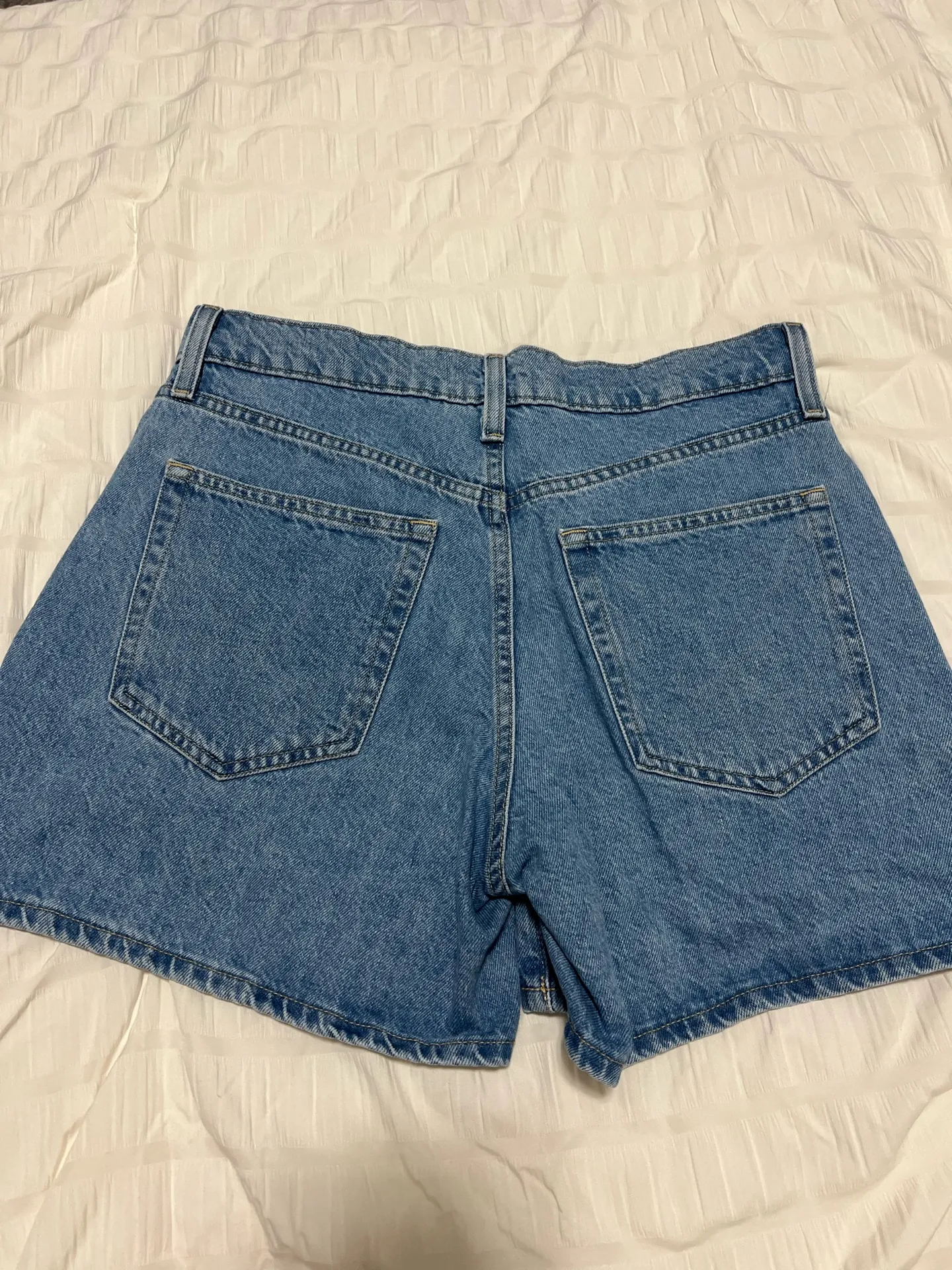 Aritzia Sunday best jean shorts - Image 3