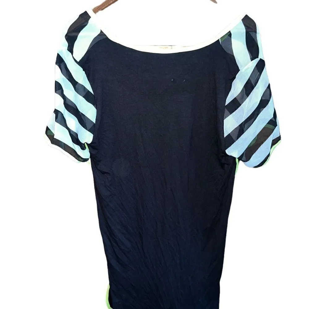 Lucky & Coco black, white and neon yellow v - Image 3