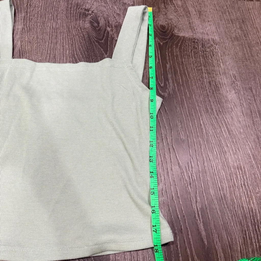 SHEIN Light Green Square Neck Ribbed Cropped Tank Top - Image 7