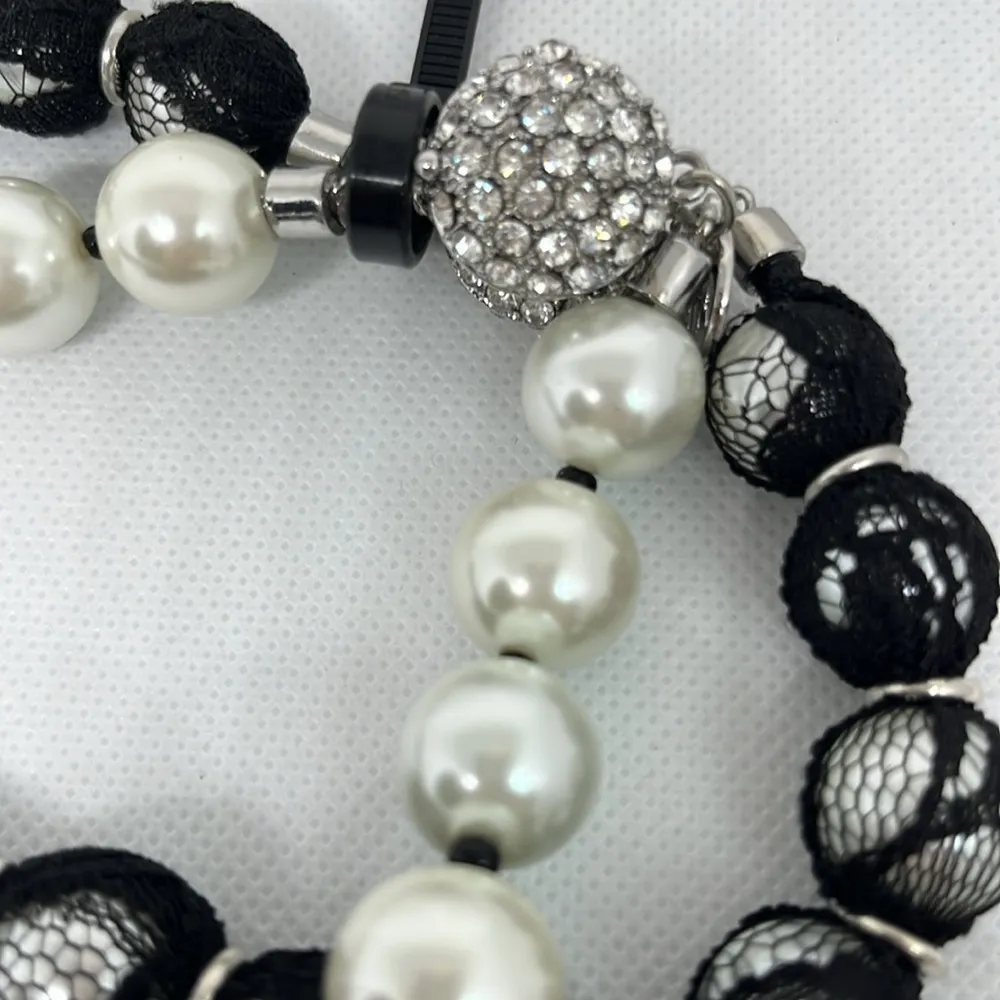 Black and White  Faux Pearl Necklace - Image 6
