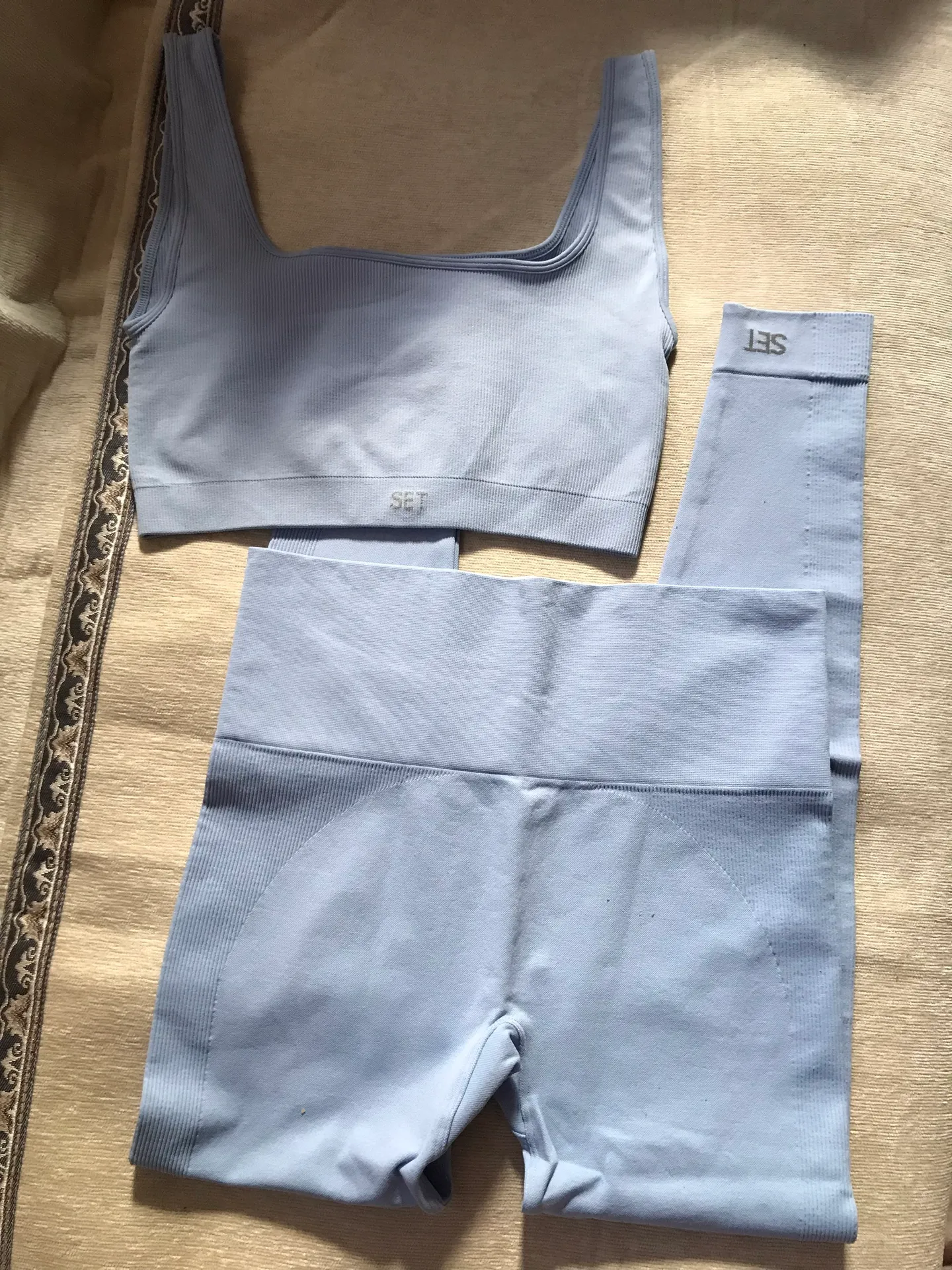 Set Active Leggings & Matching Bra - Image 4