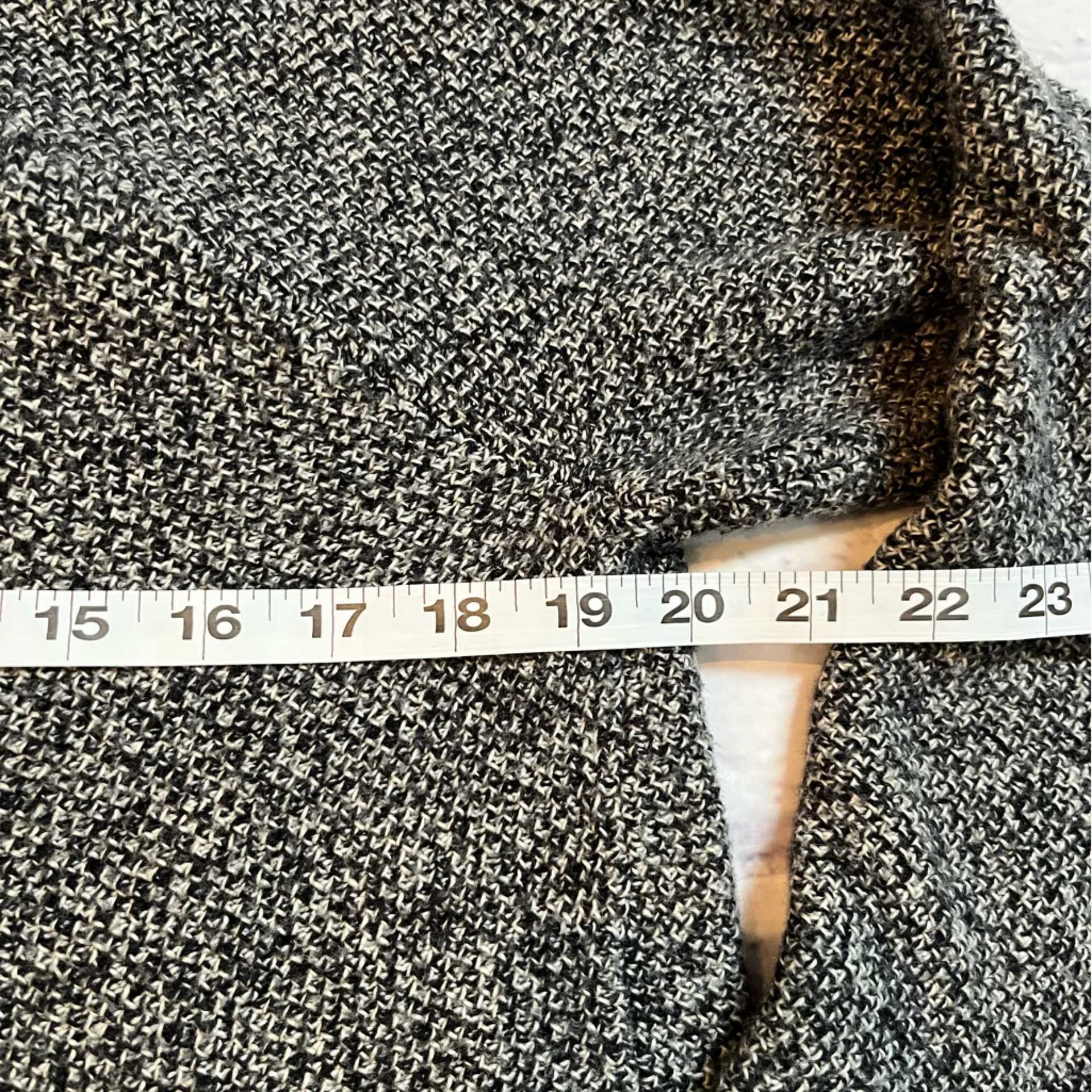 Madewell Black and White marled Cross Back Sweater boxy winter knit M - Image 3