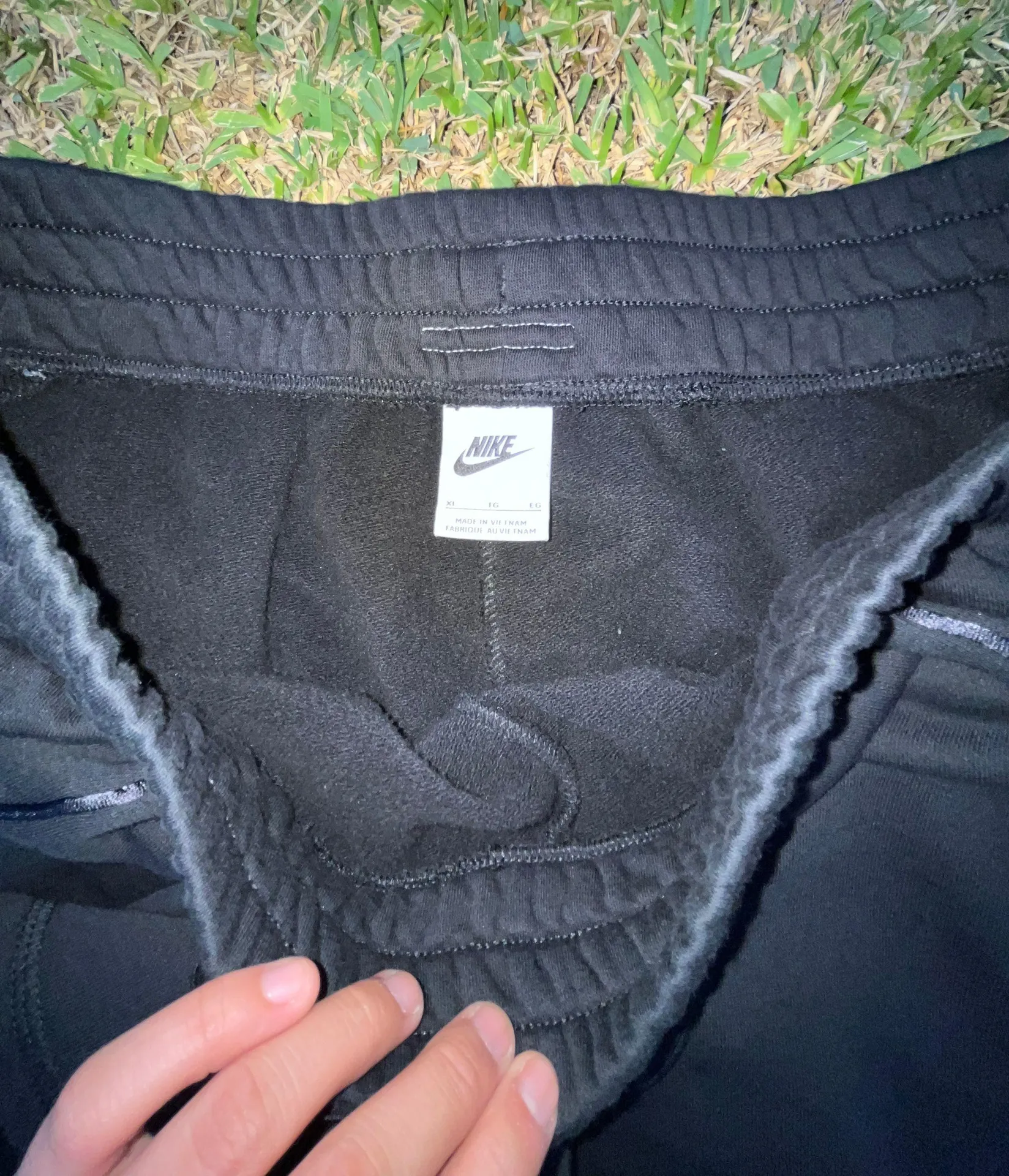 Womens Sportswear Air Fleece Shorts - Image 4