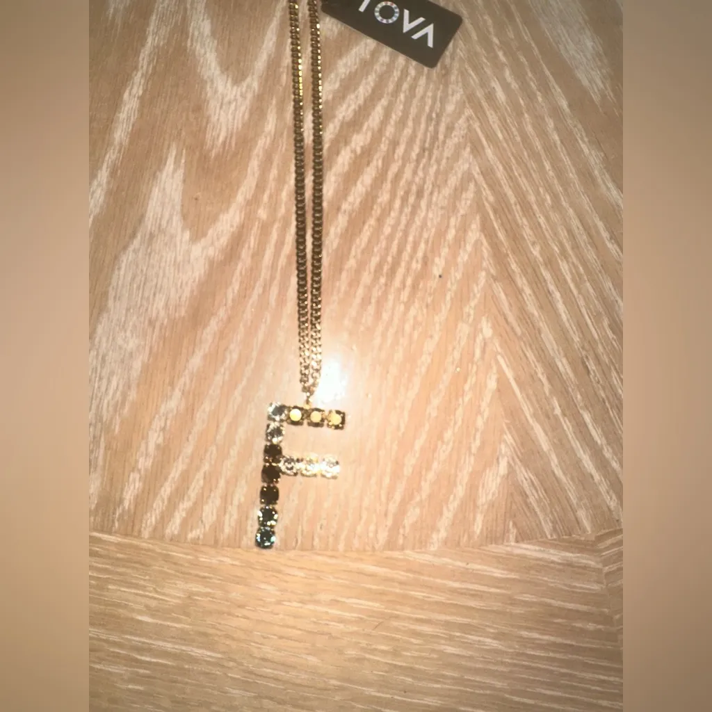 NWT TOVA Swaroski Monogram Necklace In Metallic In Letter (F) $88 MSRP Gold - Image 8