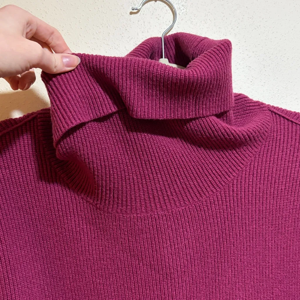 Free People Softly Structured Knit Tunic Turtleneck Sweater Oversized Berry XS - Image 5