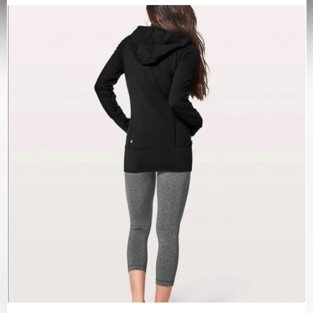 Lululemon stride 2  Jacket athletic zip black casual yoga spring active casual - Image 4