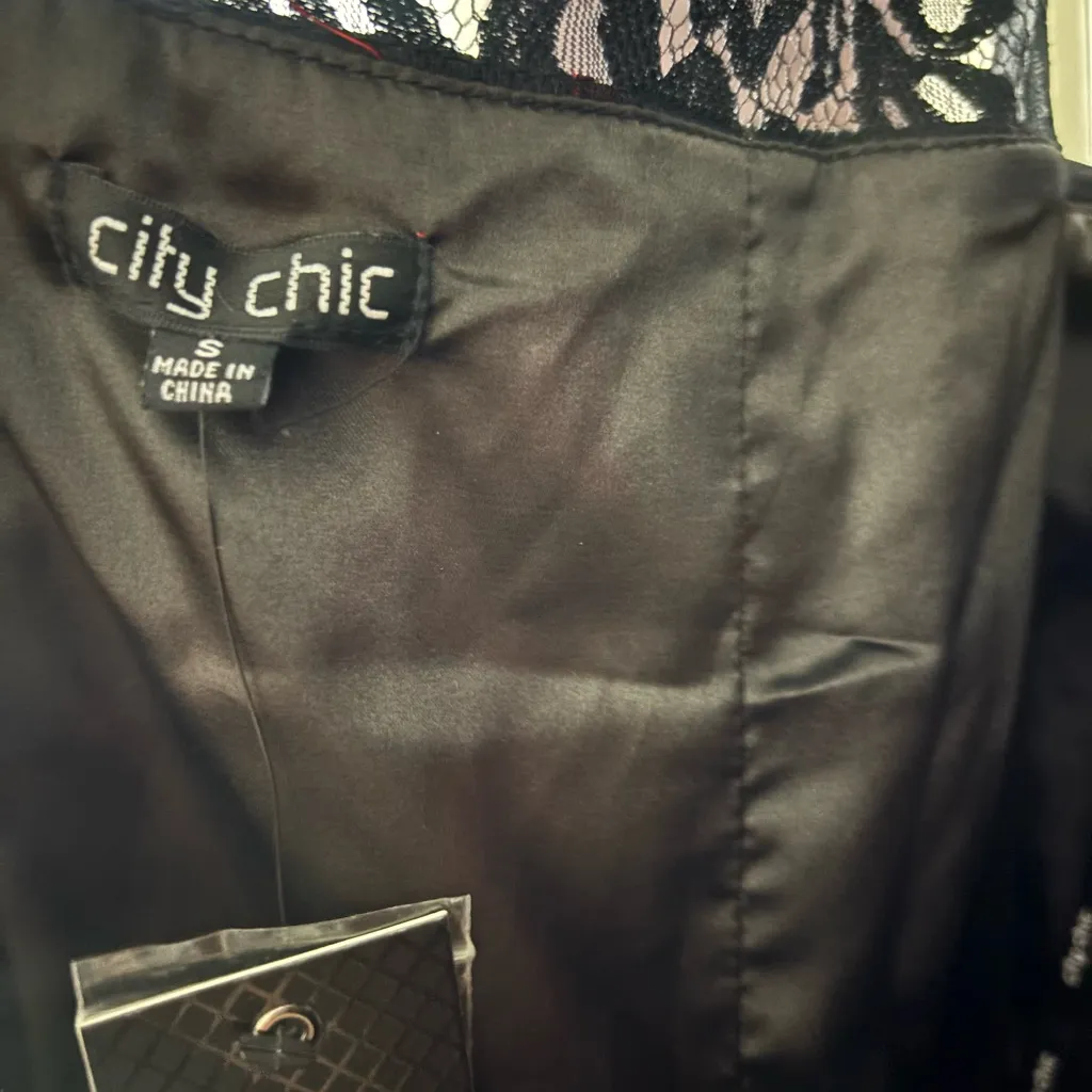 City Chic Strapless Black and Red Dress - Image 8