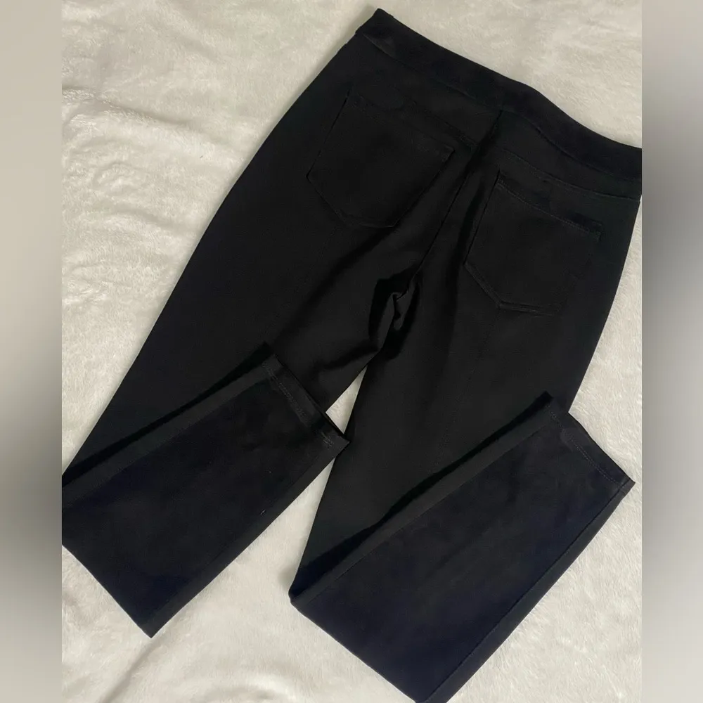 Leather White House Black Market Front - Skinny Leg Pants Size 4R - Image 2