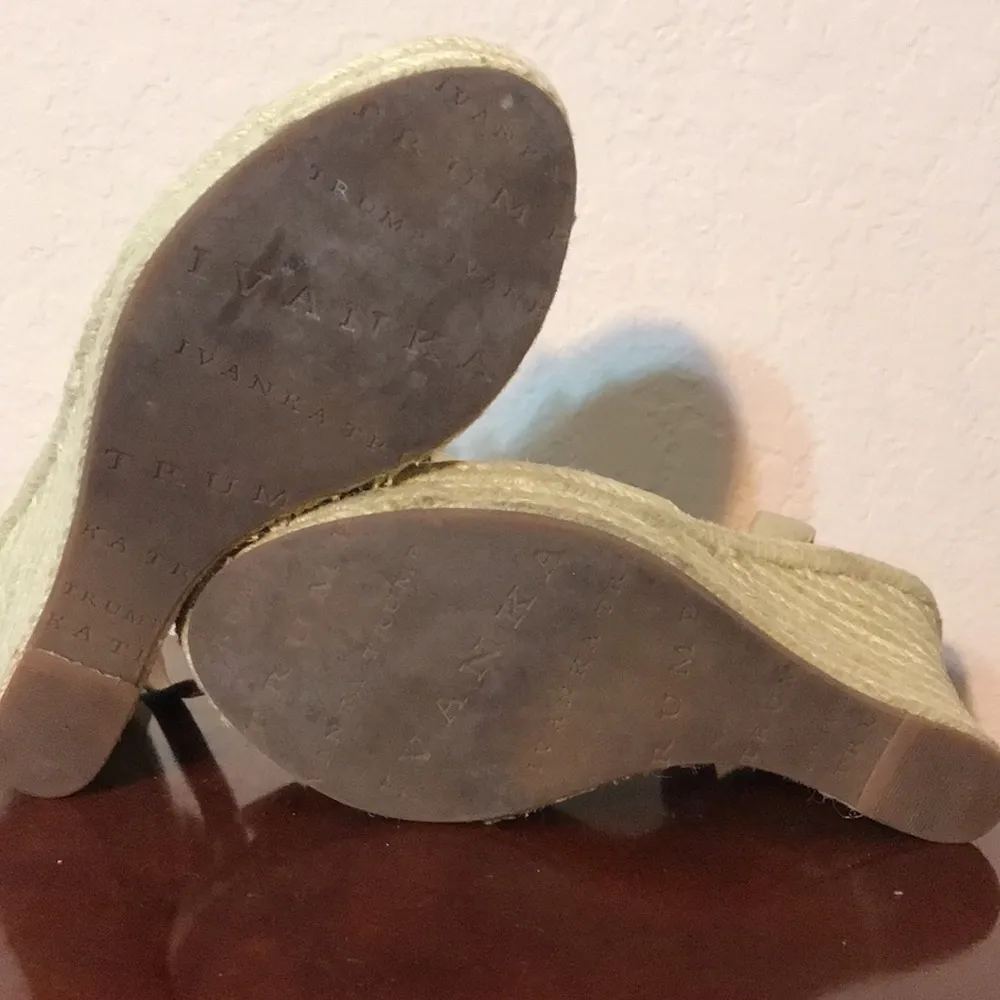 Golden espadrilles - Image 8