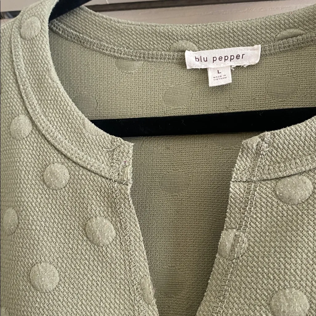 BLU PEPPER BOUTIQUE SAGE GREEN POLKA DOT SWEATSHIRT - Image 2