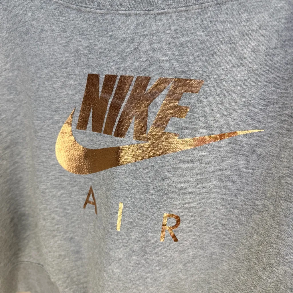 Nike Air Women’s Gray Rally Crew Cropped Sweatshirt Rose Gold Logo Zipper Back M - Image 8