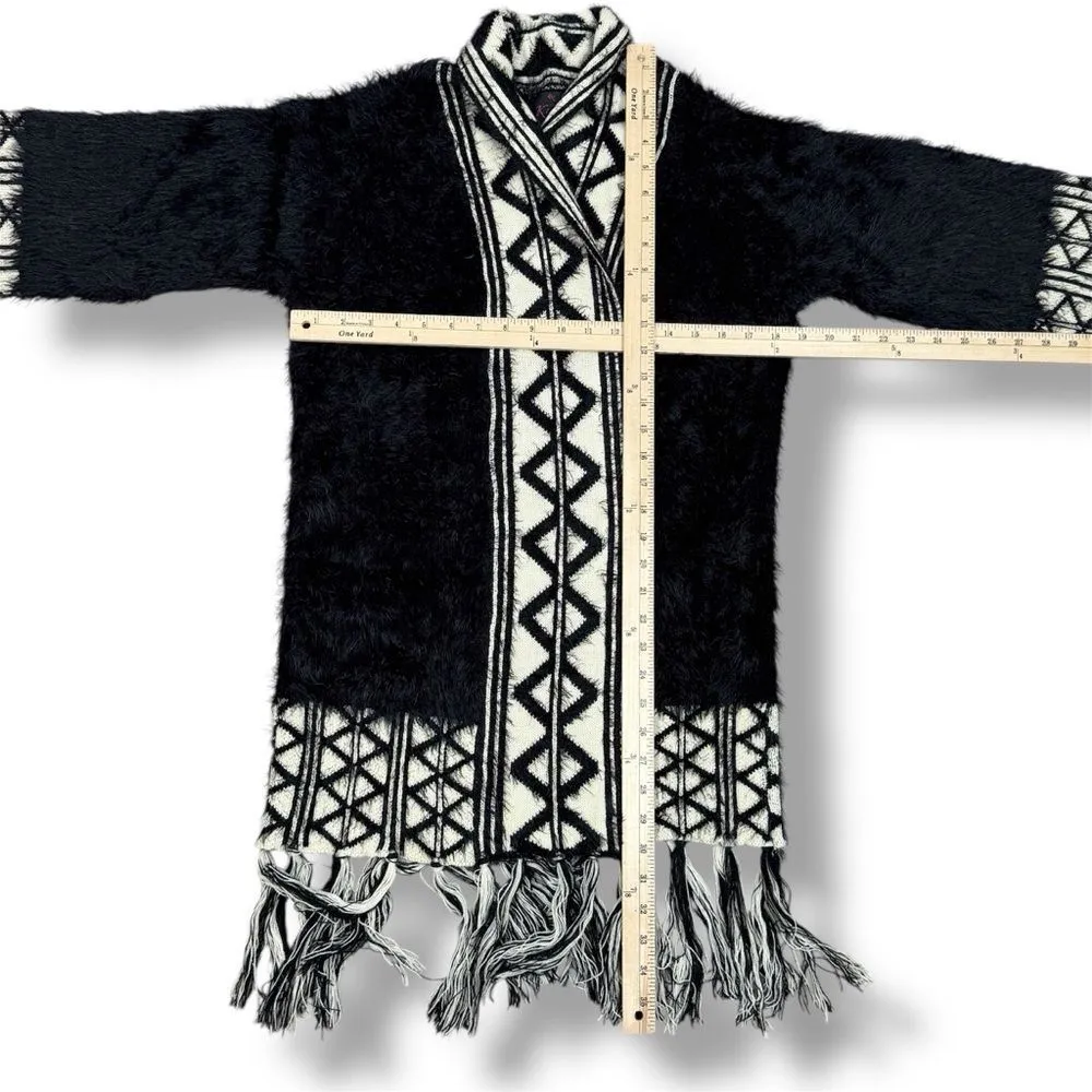 Kayla by Tally Taylor Fuzzy Knit Fringe Hem Boho Cardigan Sweater Black Small - Image 10