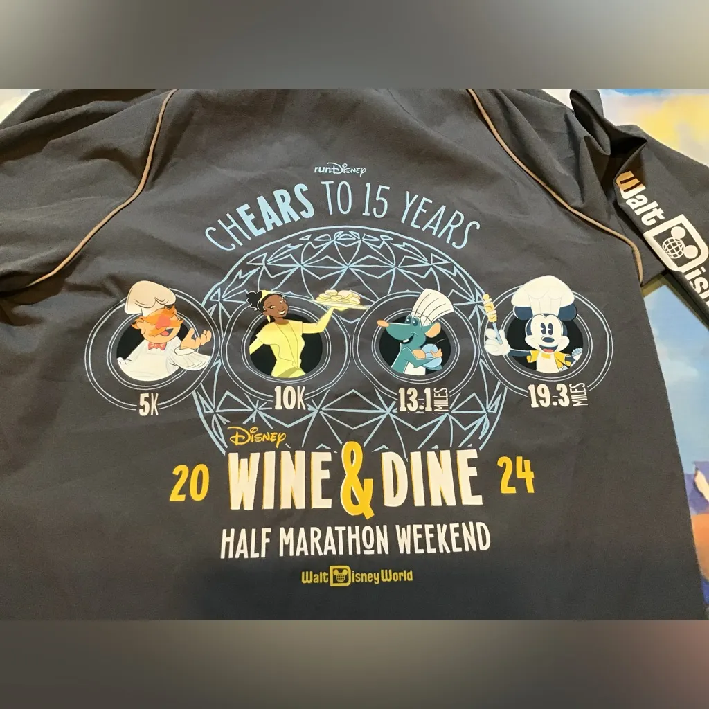 Run disney walt disney world 2024 wine & dine half marathon-NWT XS - Image 7