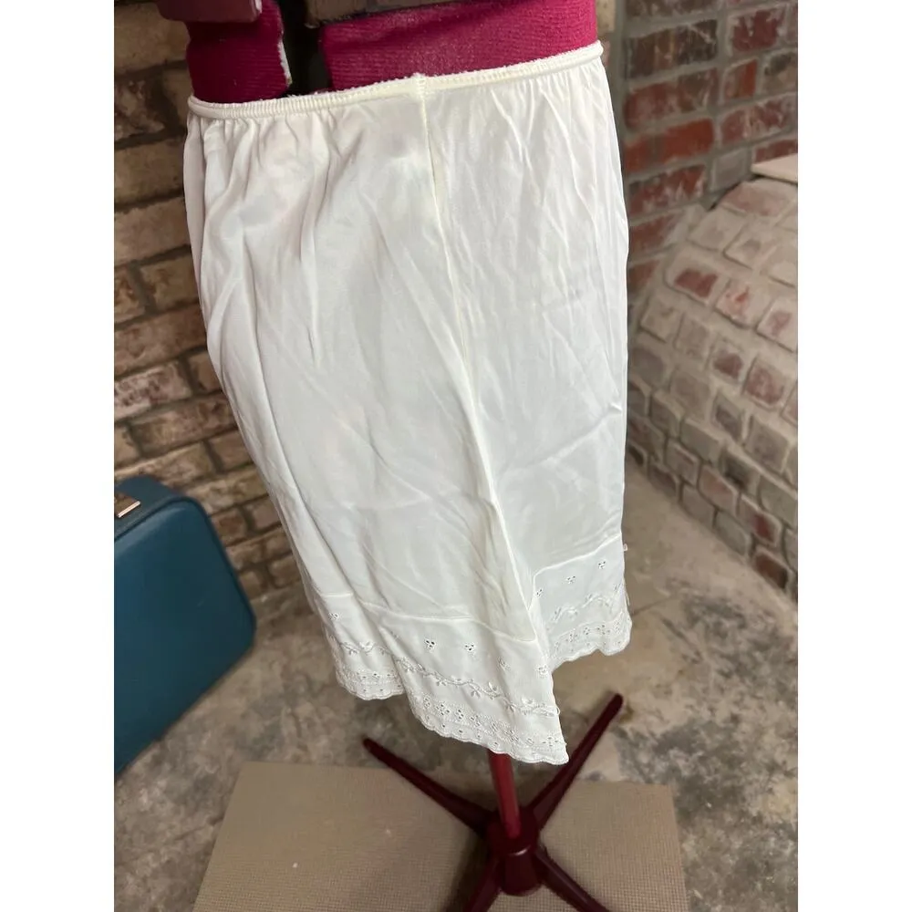 slip skirt eyelet lace white Size XS - Image 5