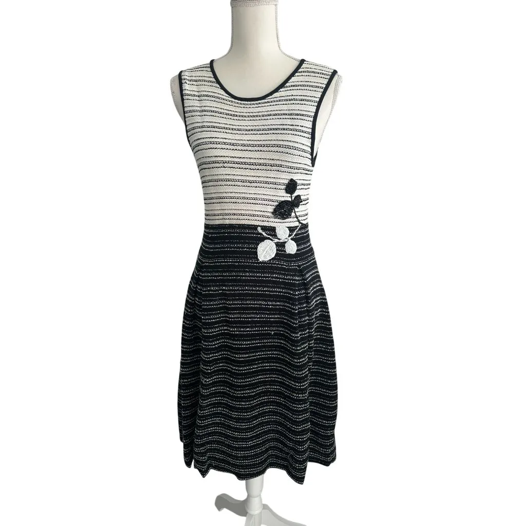 CAROLINA HERRERA Colorblock Knit Floral A Line Dress Size Medium - Image 3