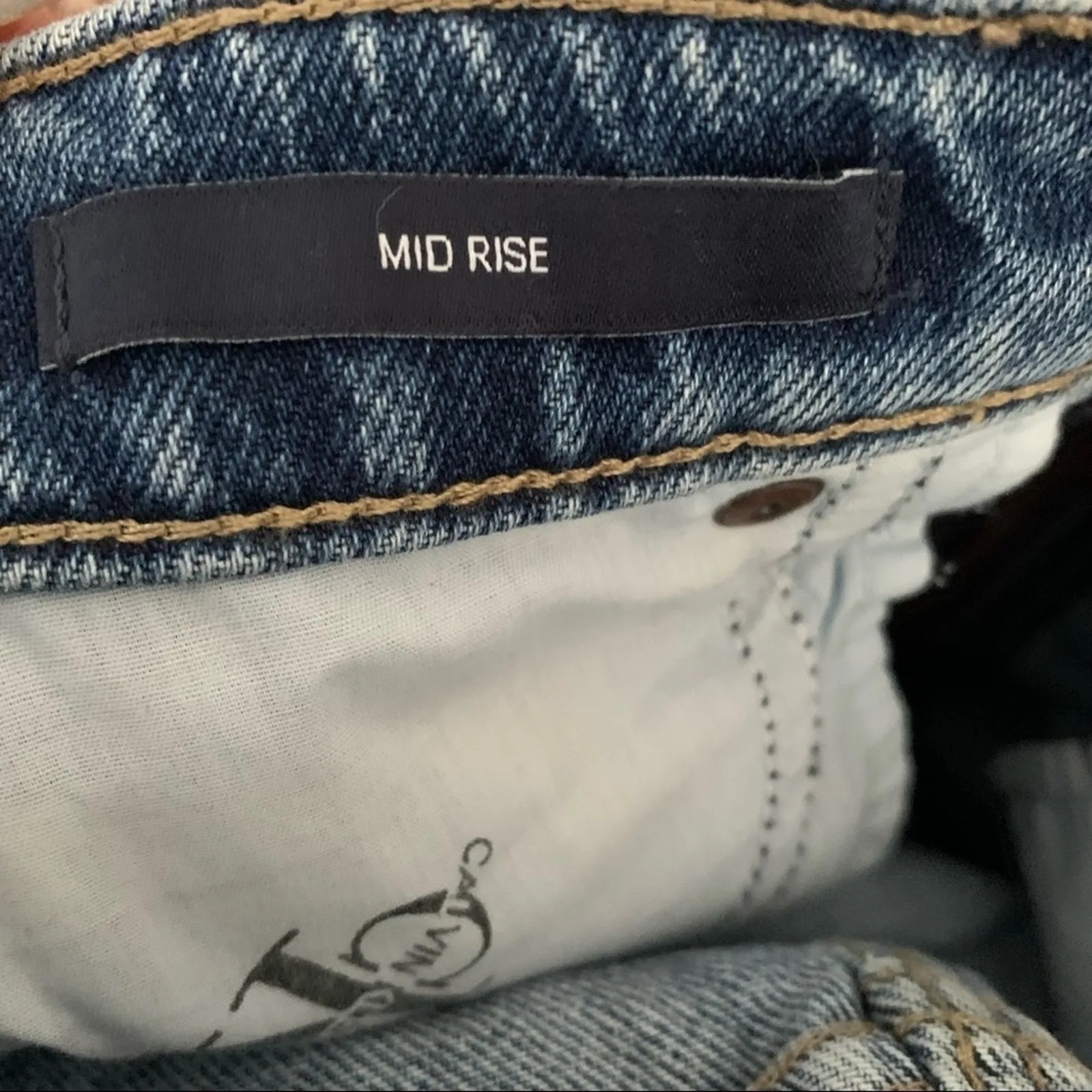 Calvin Klein Jeans Distressed Zip-Front High-Rise Denim Skirt Exposed Zip 26 - Image 12