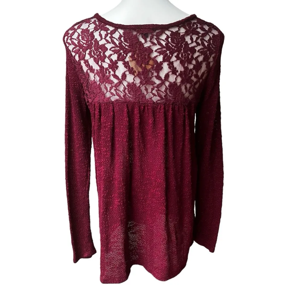 NWT, American Eagle Outfitters Textured  Burgundy Tunic Sweater, Back Lace, Sz M - Image 4