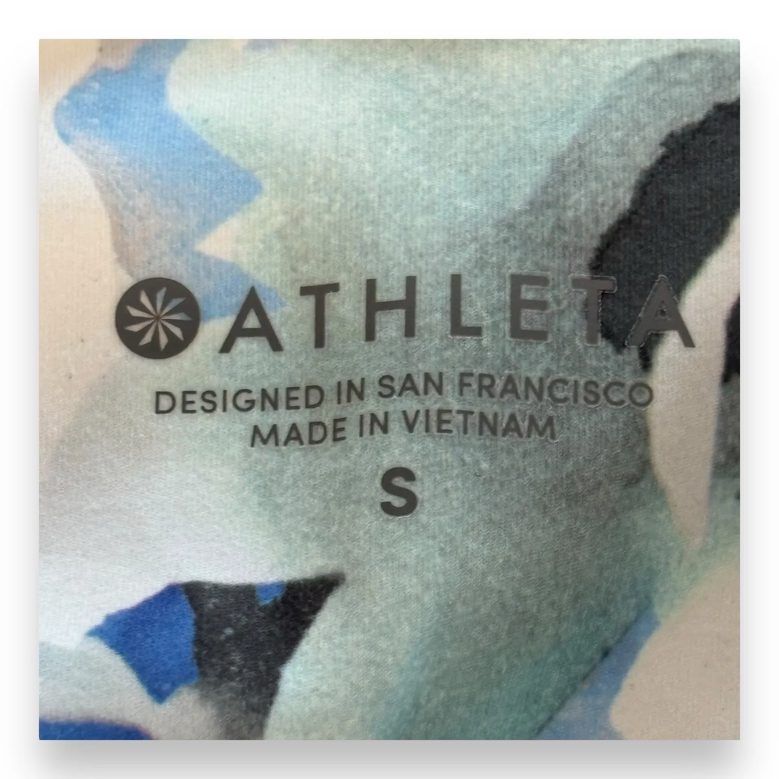 Athleta Salutation Stash Pocket High Rise 7/8 Legging Sz S Yoga Pant - Image 3