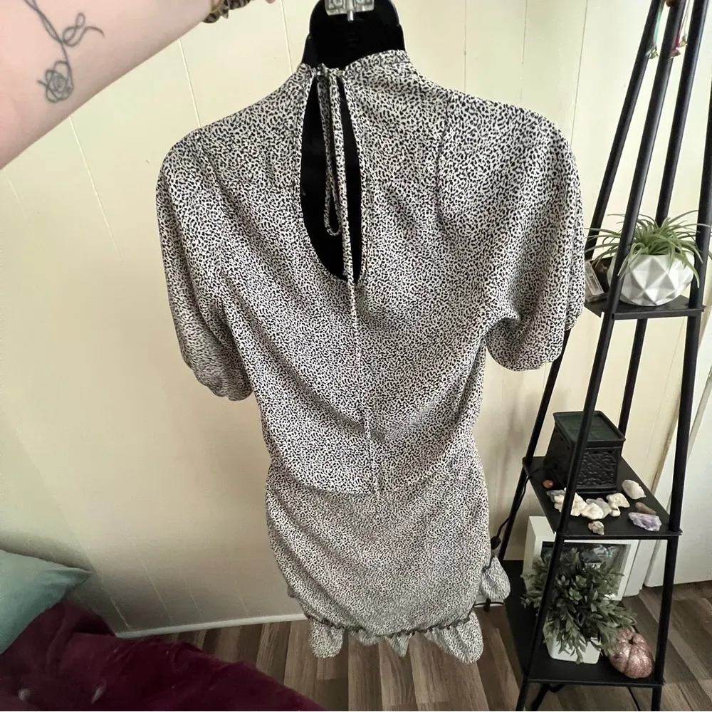 Short Puff sleeve polka dot Spotted Animal Print L - Image 4