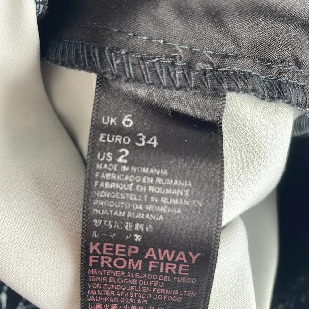 Topshop Wolf Woodland Print Cigarette Pants - Image 8