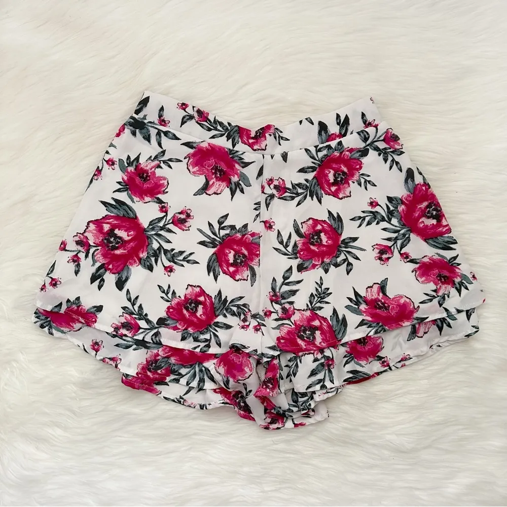 Pink Floral Ruffle Flowy Shorts - Image 2