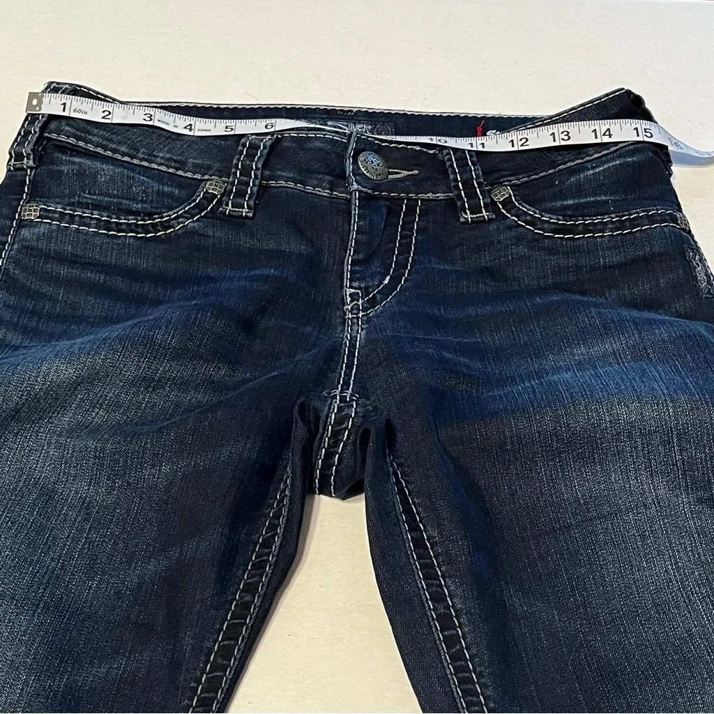 Silver Jeans Co. Suki Mid Rise Womens Size 28 / 31 Blue Dark Wash Denim Jean‎ - Image 4