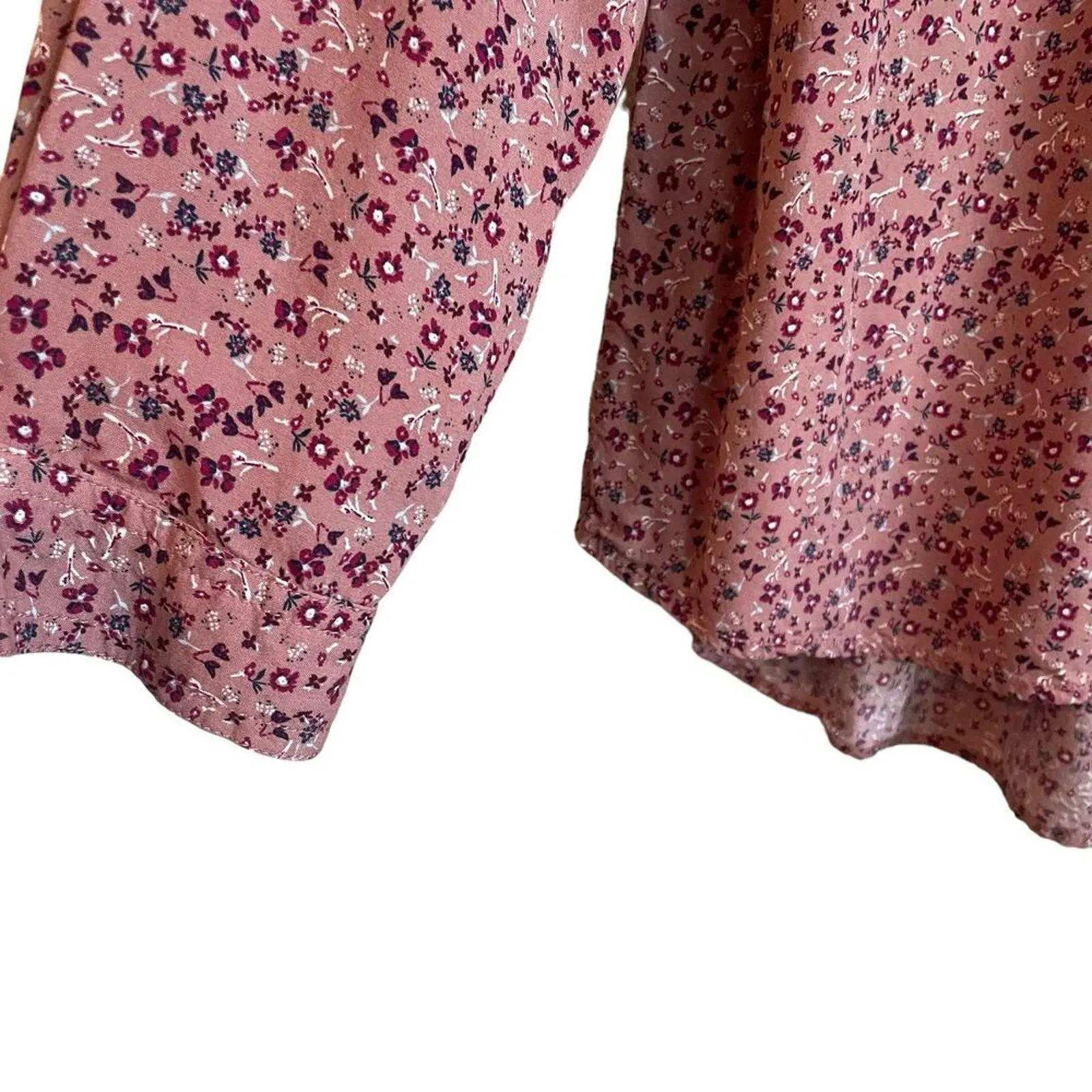 Beach Lunch Lounge‎ Women Top L Pink Ditsy Floral Print Button Up Cottagecore - Image 7