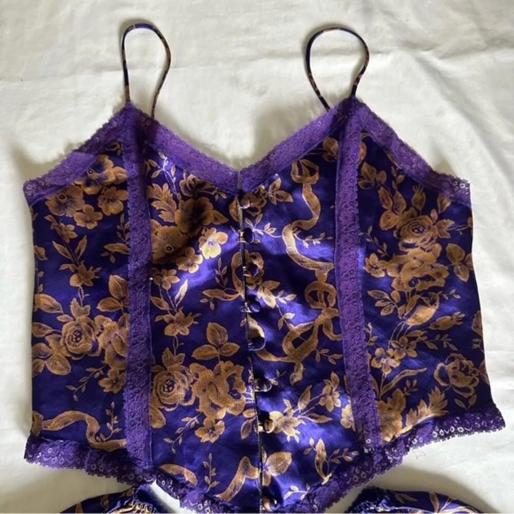 Victorias Secret Gold Tag Satin Camisole & Shorts Lingerie Set - Image 3