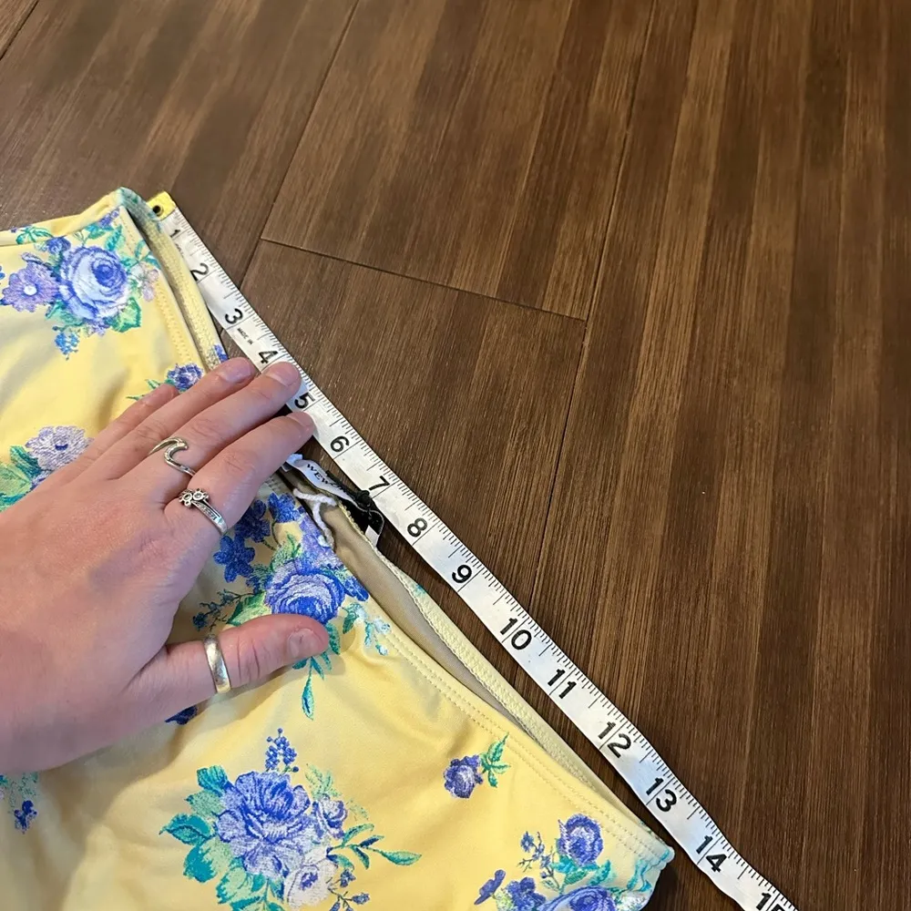 Revolve WeWoreWhat NWT Floral High Rise High Waist Bikini Bottom Cream Floral L - Image 7