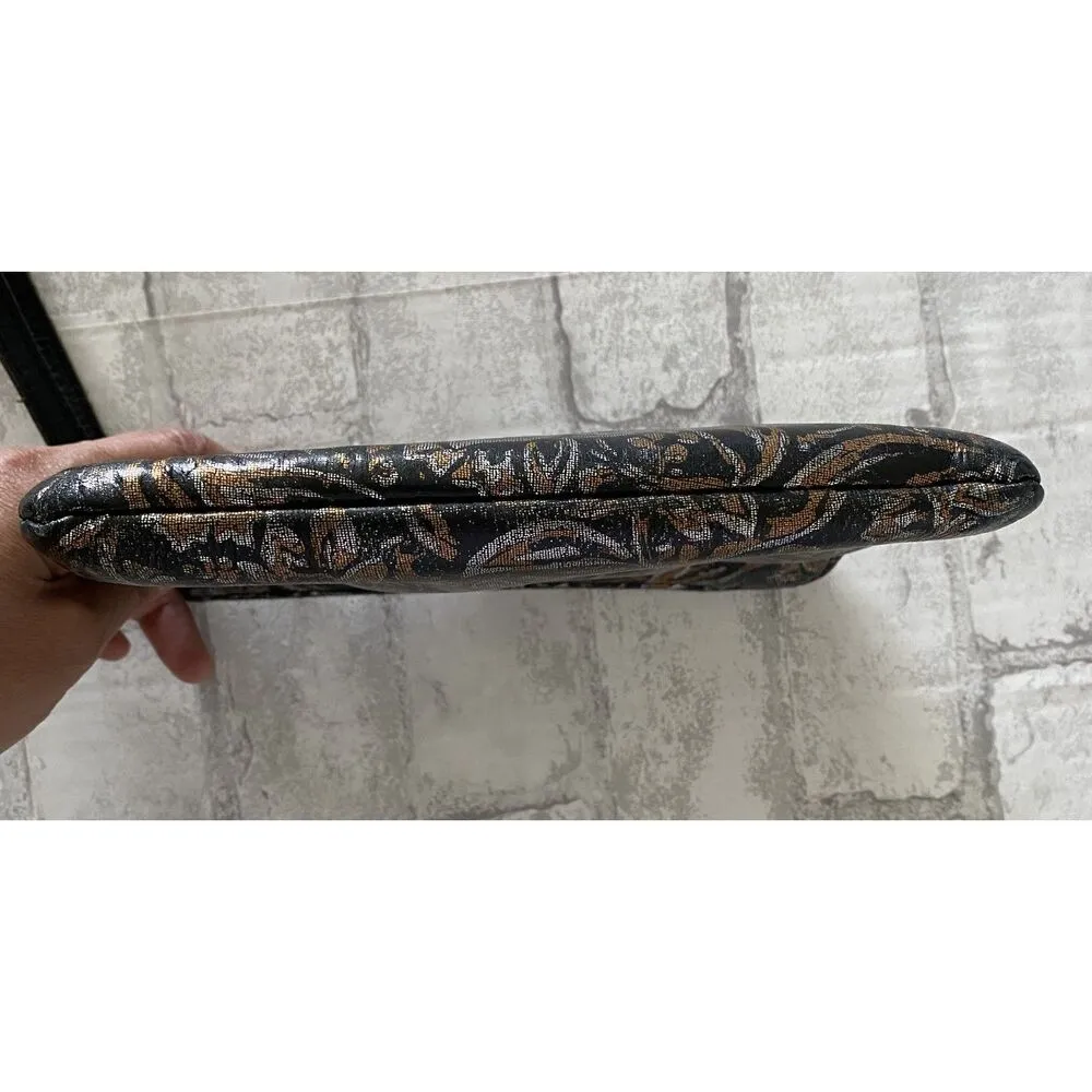 Patricia Nash Tri-Color Cassini Wristlet – Metallic Leather with Zip Closure - Image 4